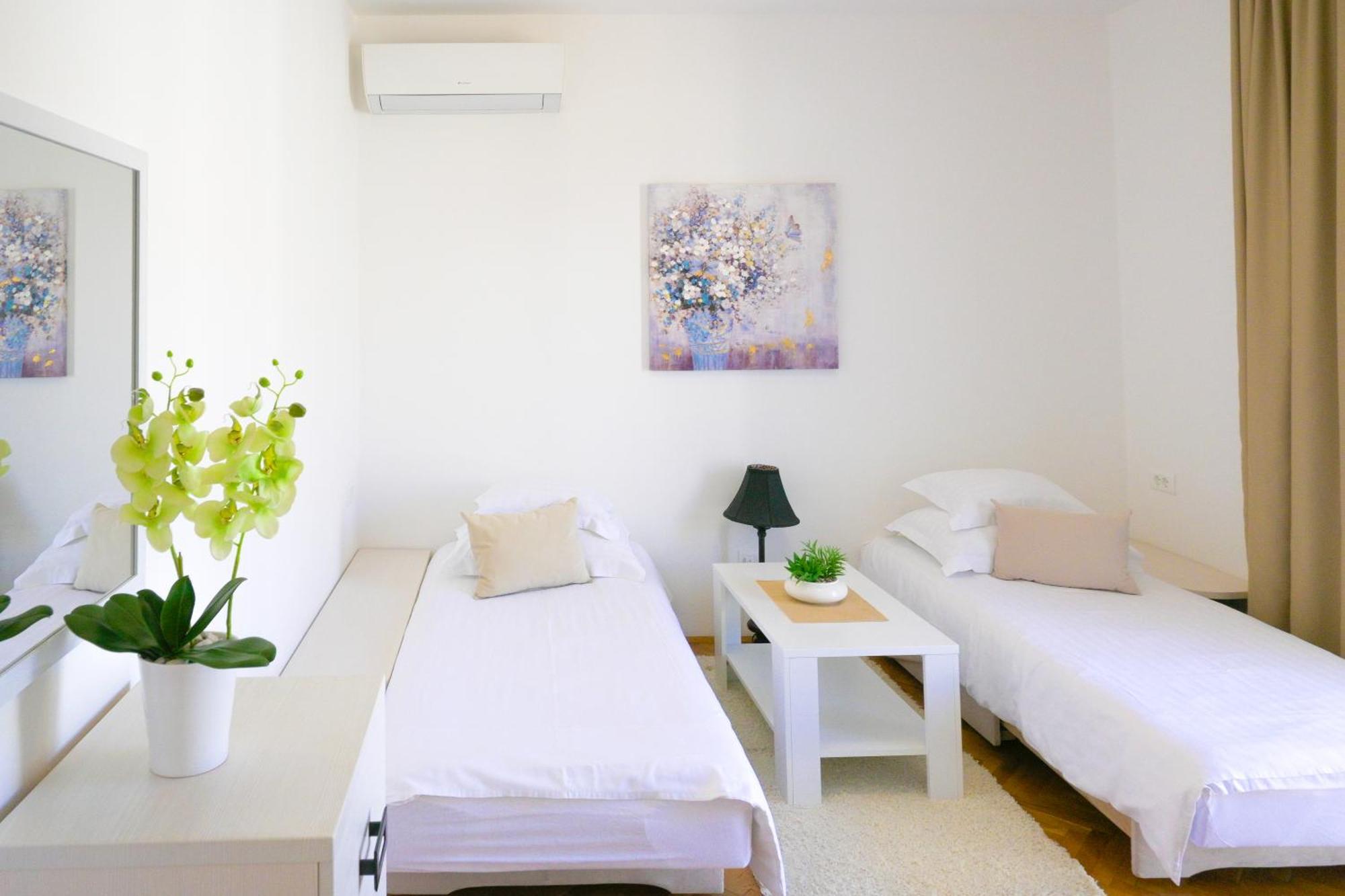 B&B Aurora Jelsa  Luaran gambar