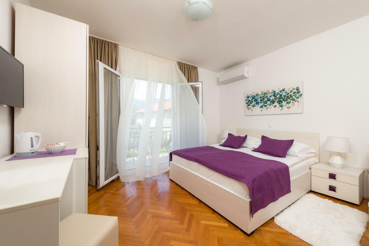 B&B Aurora Jelsa  Luaran gambar